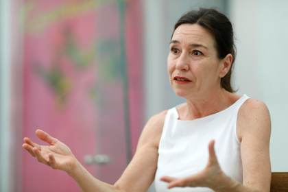 La española Lola Dueñas apuesta por derribar barreras culturales en el cine francés