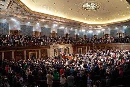 Trump elogia al rey Carlos III: "logró que los demócratas se pusieran de pie"