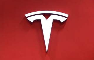 Tesla reduce un 19,5 % su beneficio hasta septiembre pese al aumento de los ingresos