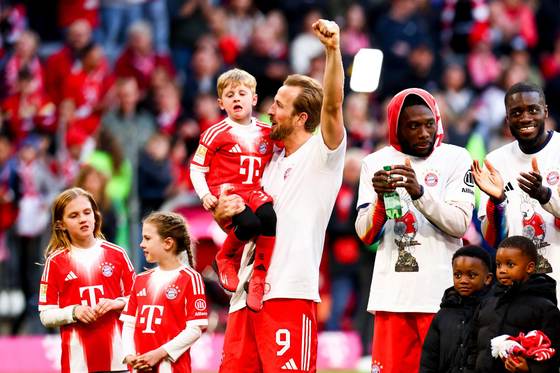 Los 32 goles de Kane, los 15 de Luis Díaz, los 12 de Olise y un récord de 109 del Bayern