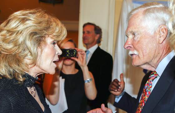 Jane Fonda recuerda a su exmarido Ted Turner: "Amé a Ted con todo mi corazón"