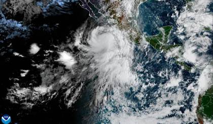 La tormenta tropical Rachel se intensifica a huracán categoría 1 en el Pacífico mexicano
