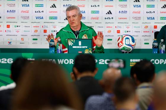 Javier Aguirre afirma que Ecuador se ha puesto al nivel de Colombia, Brasil y Argentina