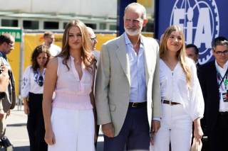 Felipe VI acude al primer GP de España en Madring