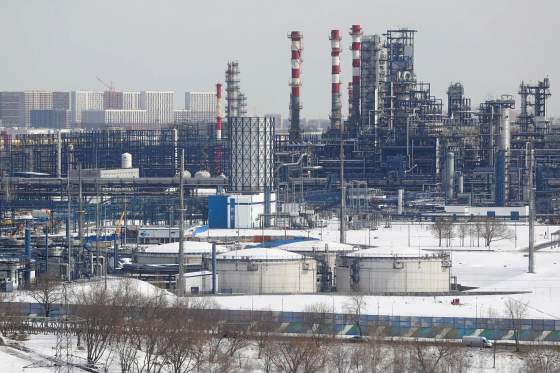 Ucrania ataca una refinería en el suroeste de Rusia pese a las presiones de Trump