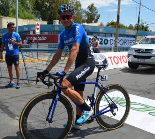 El ciclista español Óscar Sevilla, víctima de un robo en Bogotá
