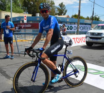 El ciclista español Óscar Sevilla, víctima de un robo en Bogotá