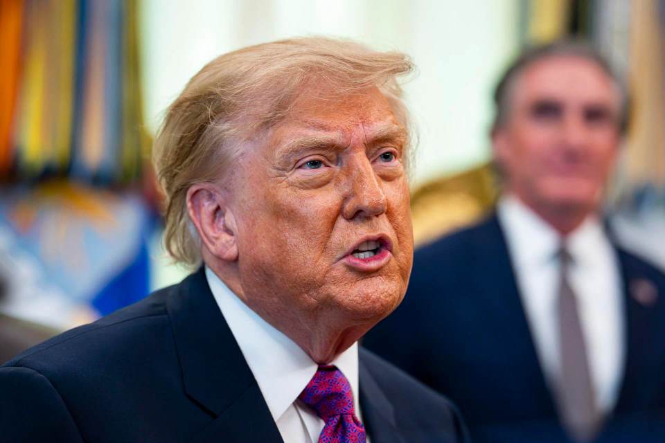 Trump anuncia acuerdo petrolero con Venezuela que dice que duplicará las reservas de EEUU
