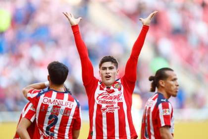 El líder Chivas quiere confirmar su buen paso ante un diezmado Monterrey