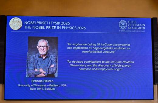 Nobel de Física a Halzen por hallazgo de neutrinos de alta energía de origen astrofísico