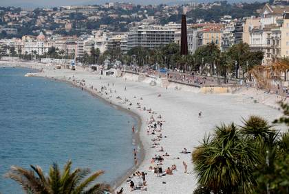 La ciudad francesa de Niza proyecta usar agua del Mediterráneo como climatizador urbano