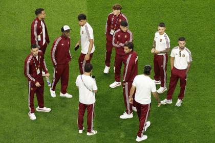 La marcha de España calienta la previa de las semifinales