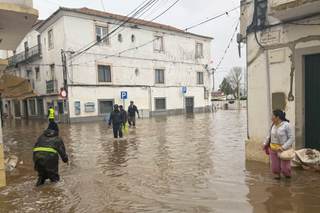Gobierno de Portugal anuncia nuevas ayudas ante daños por tempestades y subida de precios