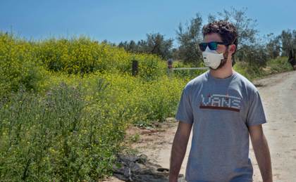 Un estudio apunta a que el asma se puede prevenir con una exposición a ciertos microbios