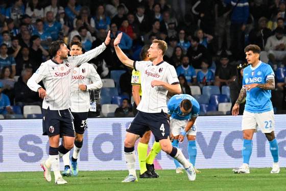 2-3. El Nápoles se estrella contra el Bolonia