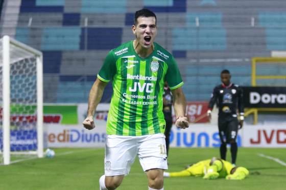 Marathón golea y se pone segundo igualado en puntos con el líder Olimpia