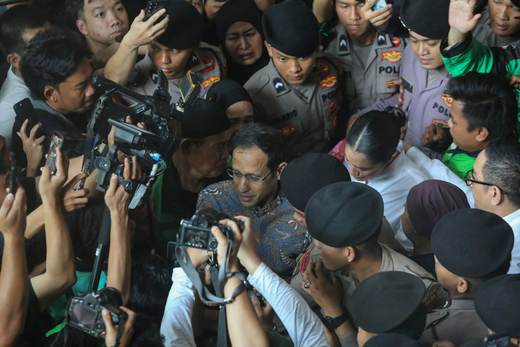 Condenan a 10 años de cárcel a destacado empresario indonesio entre críticas al Gobierno