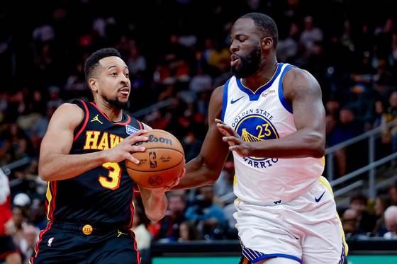 Durant supera los puntos de Michael Jordan, LeBron suma otro récord y OKC acelera