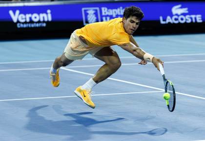 Alcaraz y Sabalenka pasan de ronda, Landaluce da la sorpresa y Bucsa se retira