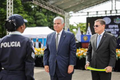 El presidente de Panamá vuelve a arremeter contra las pandillas: "O los narcos o nosotros"