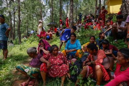China eleva de tres a cinco los muertos en el Tíbet por la riada con 558 desaparecidos