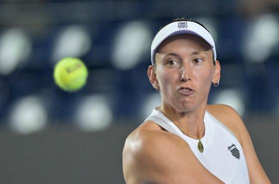 La belga Mertens avanza a la semifinal en el Abierto de Monterrey