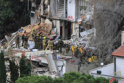 Investigación abierta y vecinos rotos: ¿Cómo un misil iraní sin detonar mató a 4 en Haifa?