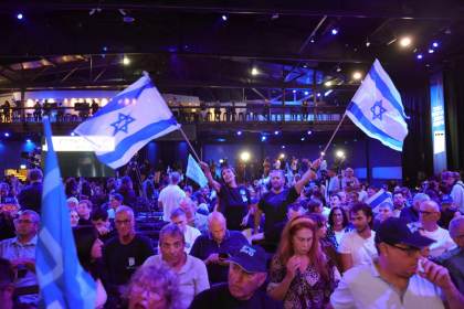 El presidente israelí rechaza presiones de Trump para designar al candidato a formar gobierno