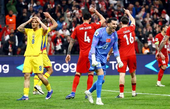 1-0. Guler pone a Turquía a un paso del Mundial