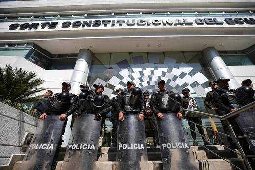 La Corte Constitucional de Ecuador avala estado de excepción que rige en diez provincias