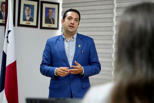 Puertos chinos ponen a prueba la capacidad de Panamá de gestionar su registro de buques