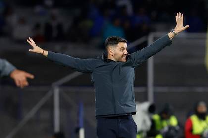 El argentino Nicolás Larcamón, nuevo entrenador del español Sporting de Gijón