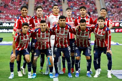 Tras rebelarse, las Chivas de Guadalajara anuncian su apoyo a la selección mexicana