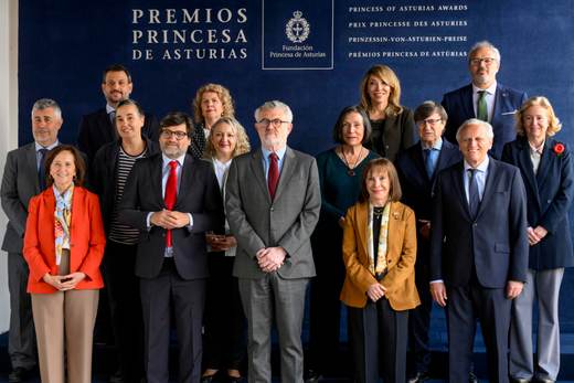 El jurado del Princesa de Comunicación busca un premiado ejemplar, con carrera y legado