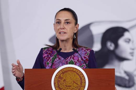 Sheinbaum admite leve alza en precio de tortilla y apuesta por tortillerías de productores