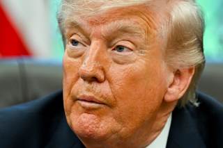 Trump dice que el Reino Unido le habría ayudado en Irán si fuera por Carlos III