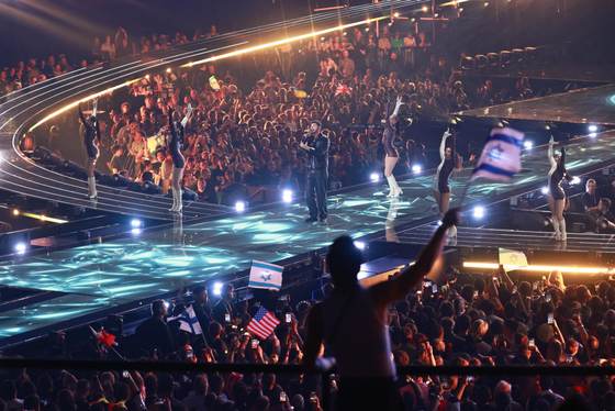 Empieza la final de Eurovisión, con Finlandia y Australia favoritas, y pendiente de Israel
