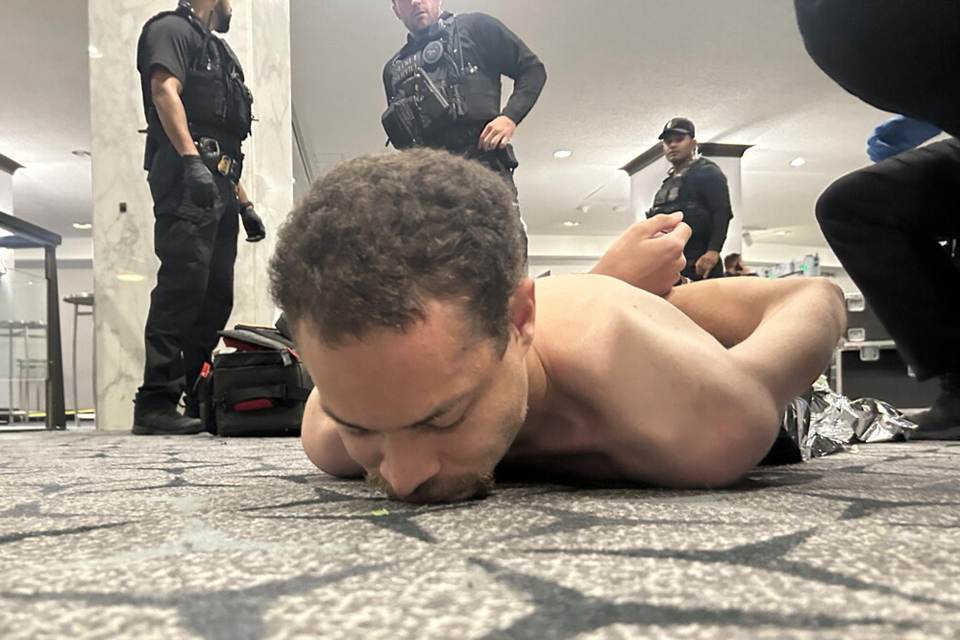 Sospechoso de intentar asesinar a Trump en cena de gala comparece ante una corte federal