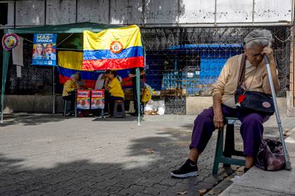 Colombianos en Venezuela salen a votar con la esperanza de que haya mejoras económicas