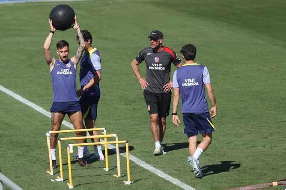 Baena: "No podía haber hecho mejor elección que venir al Atlético"