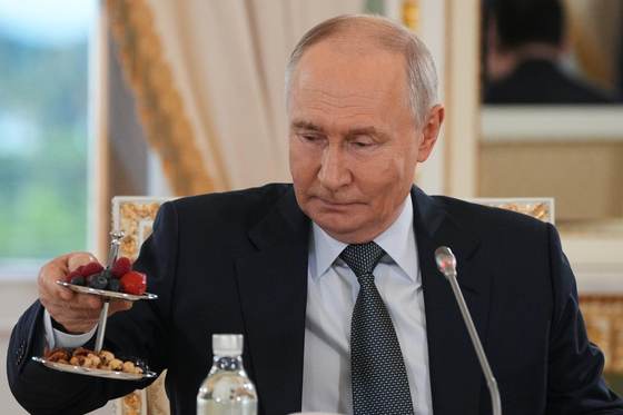Putin no piensa "aún" en presentarse a la reelección en 2030