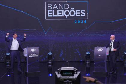 Lula y Bolsonaro protagonizan un duro primer debate centrado en sospechas de corrupción