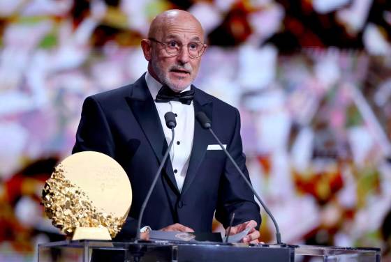 Luis de la Fuente gana el premio al mejor entrenador