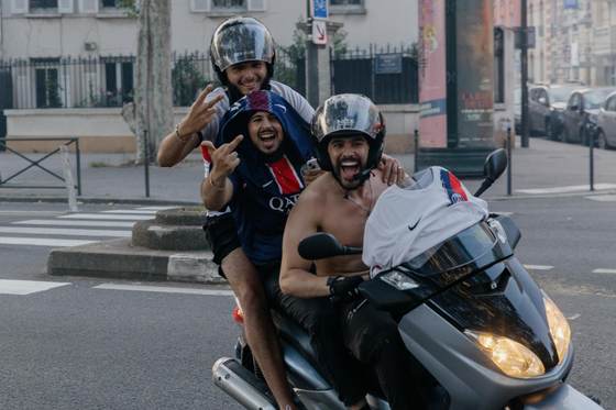 Muere un motorista en un accidente en París durante los festejos del PSG