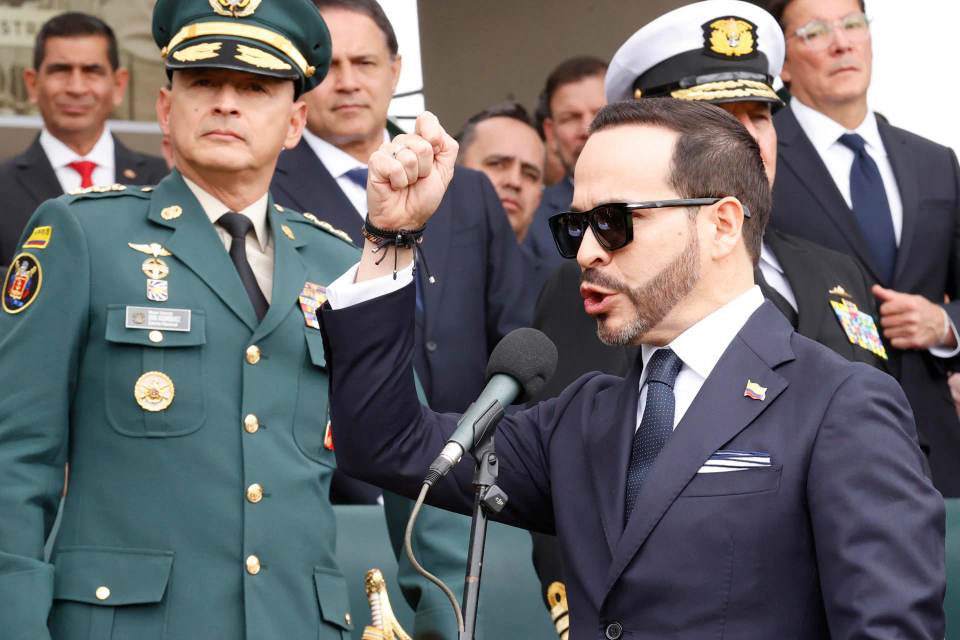 Gobierno colombiano termina las conversaciones de 'paz total' con grupos armados ilegales