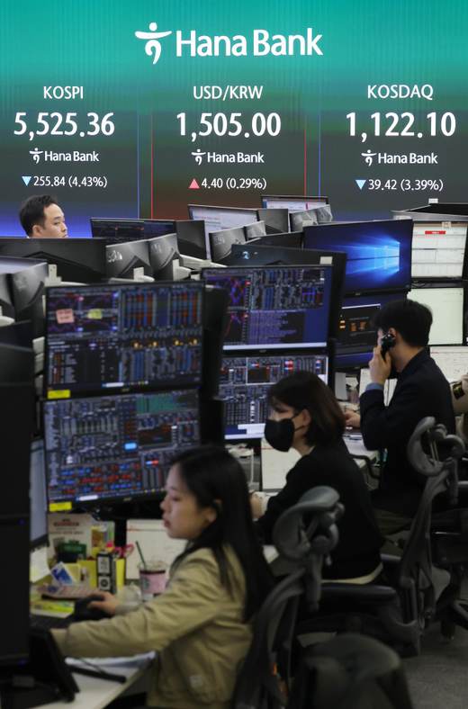 Las bolsas asiáticas se hunden en la cuarta semana de guerra y ante el ultimátum de Trump