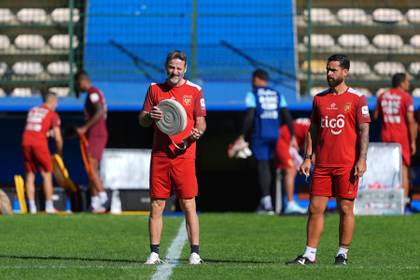 Panamá y Sudáfrica cierran en busca de conclusiones su serie preparatoria para el Mundial