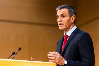 Sánchez reivindica el liderazgo de España en la salud global con casos como el del hantavirus