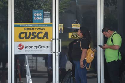Las remesas, una importante ayuda para las familias en Centroamérica no siempre valorada
