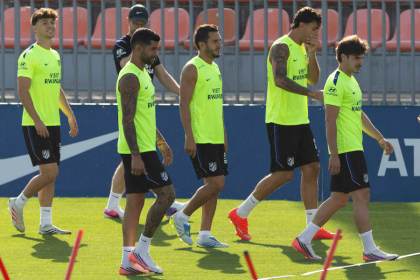 El Atlético viaja a Bilbao con Julián Álvarez y Jonathan David en la convocatoria